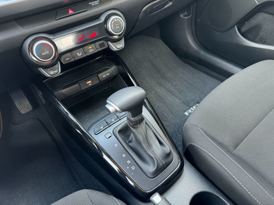 2023 Kia Rio 5-door EX Premium-36