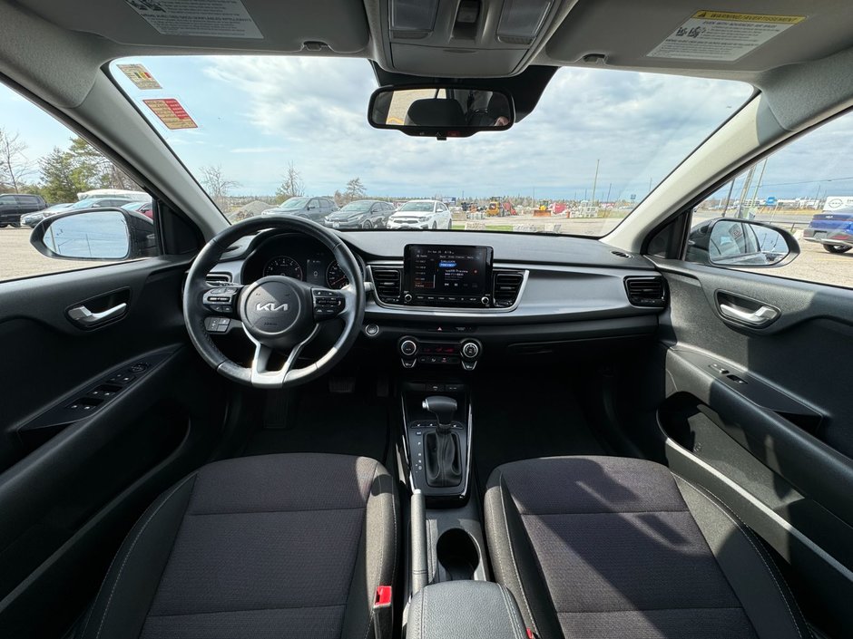 2023 Kia Rio 5-door EX Premium-8