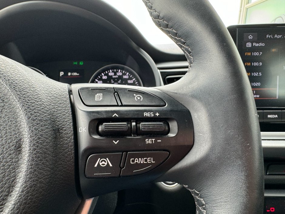 2023 Kia Rio 5-door EX Premium-27