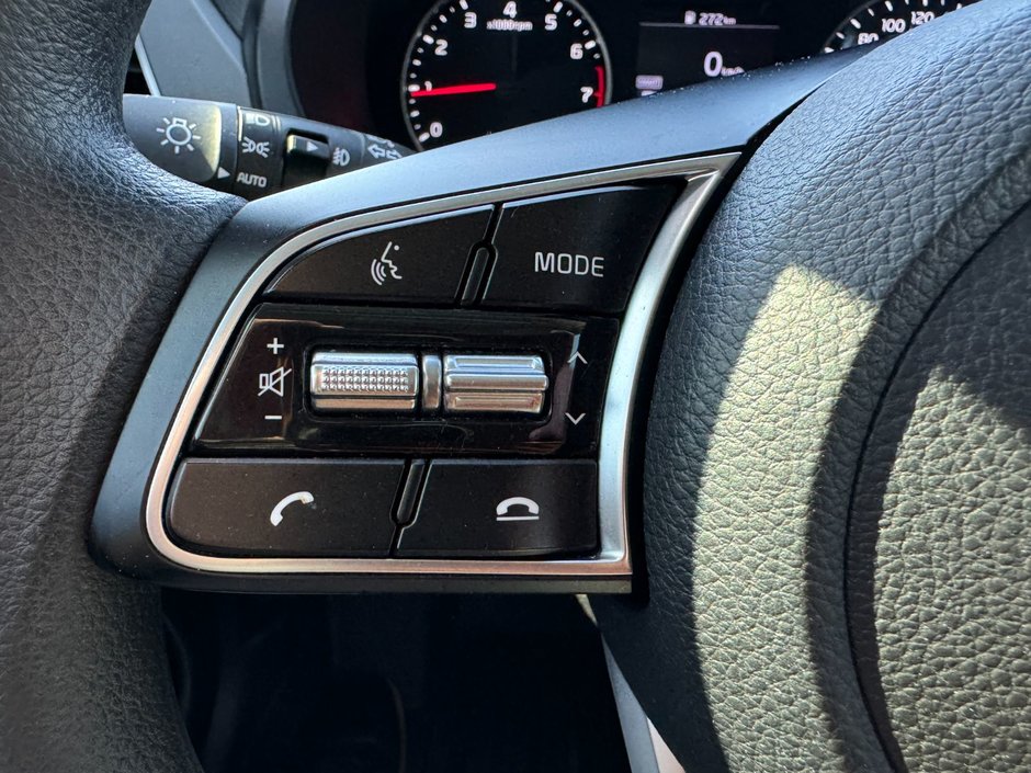2021 Kia Seltos LX-11