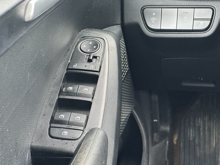 2021 Kia Seltos LX FWD-12