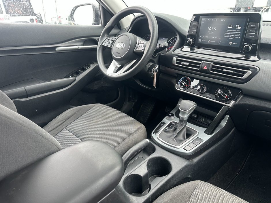 2021 Kia Seltos LX FWD-28