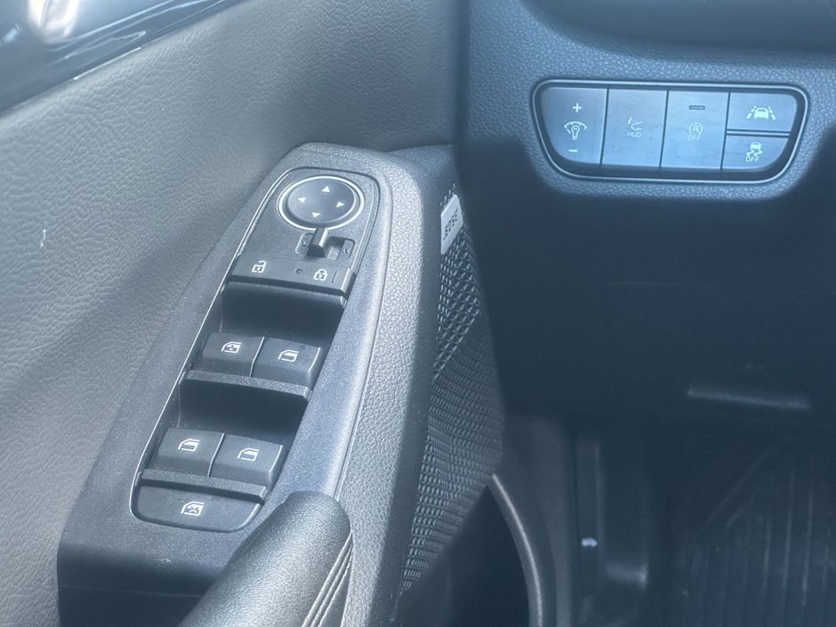 Kia Seltos SX Turbo 2022-13