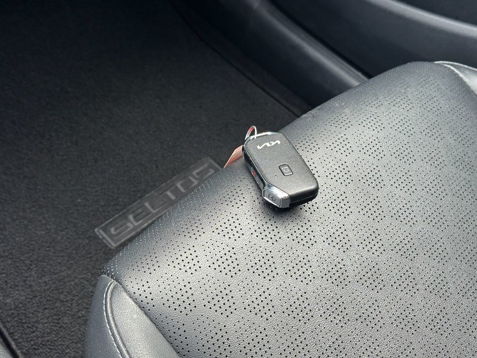 Kia Seltos SX Turbo 2022-8