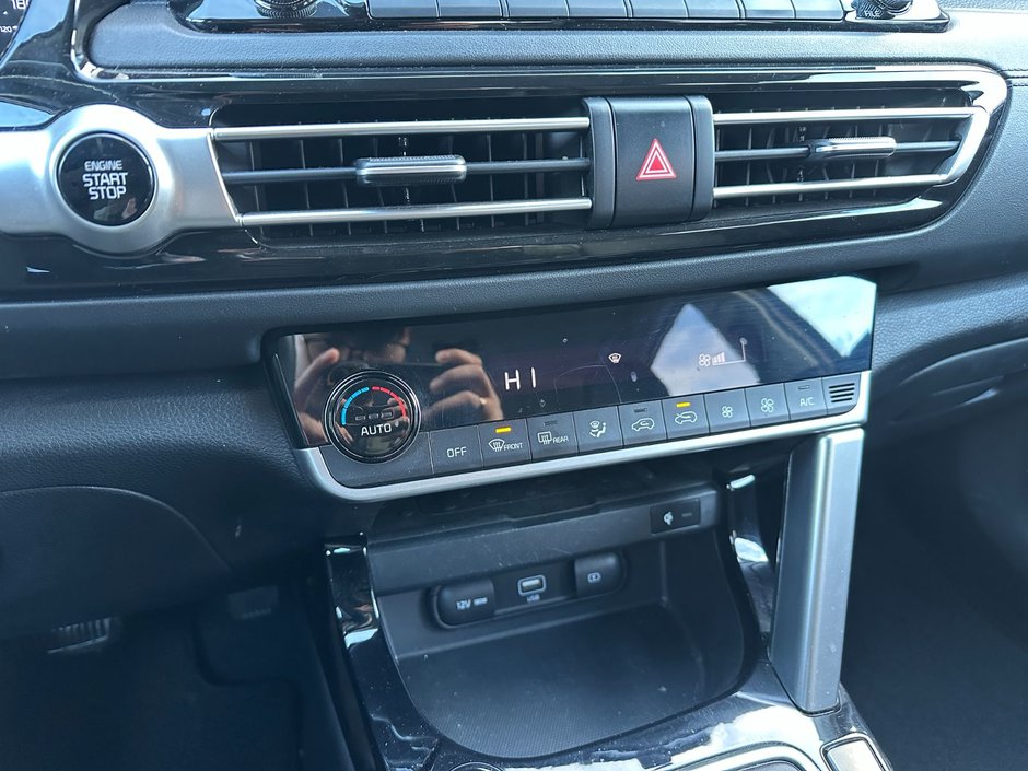 Kia Seltos SX Turbo 2022-48