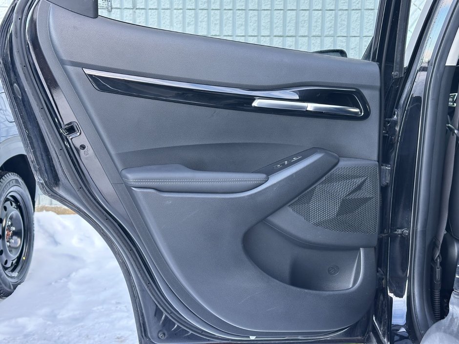 Kia Seltos SX Turbo 2022-55