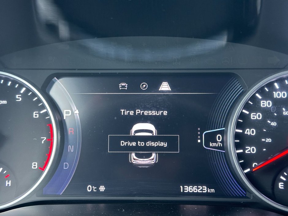 Kia Seltos SX Turbo 2022-20