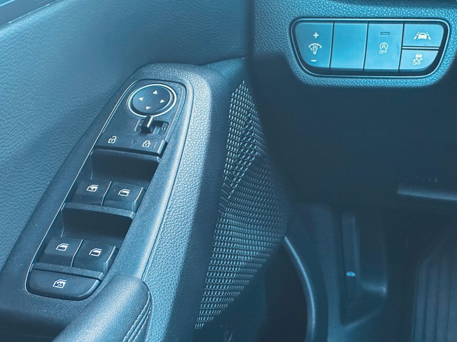 2023 Kia Seltos EX-12