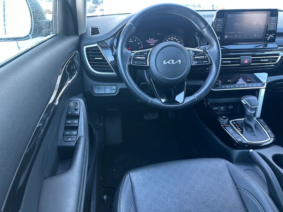 2023 Kia Seltos EX AWD-10