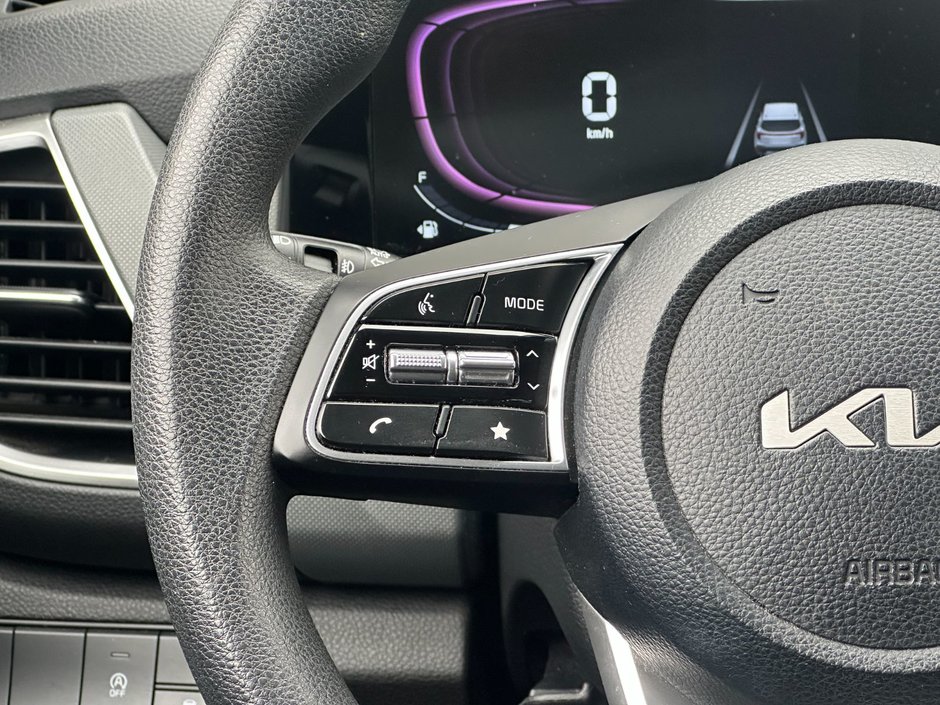 2024 Kia Seltos LX-14