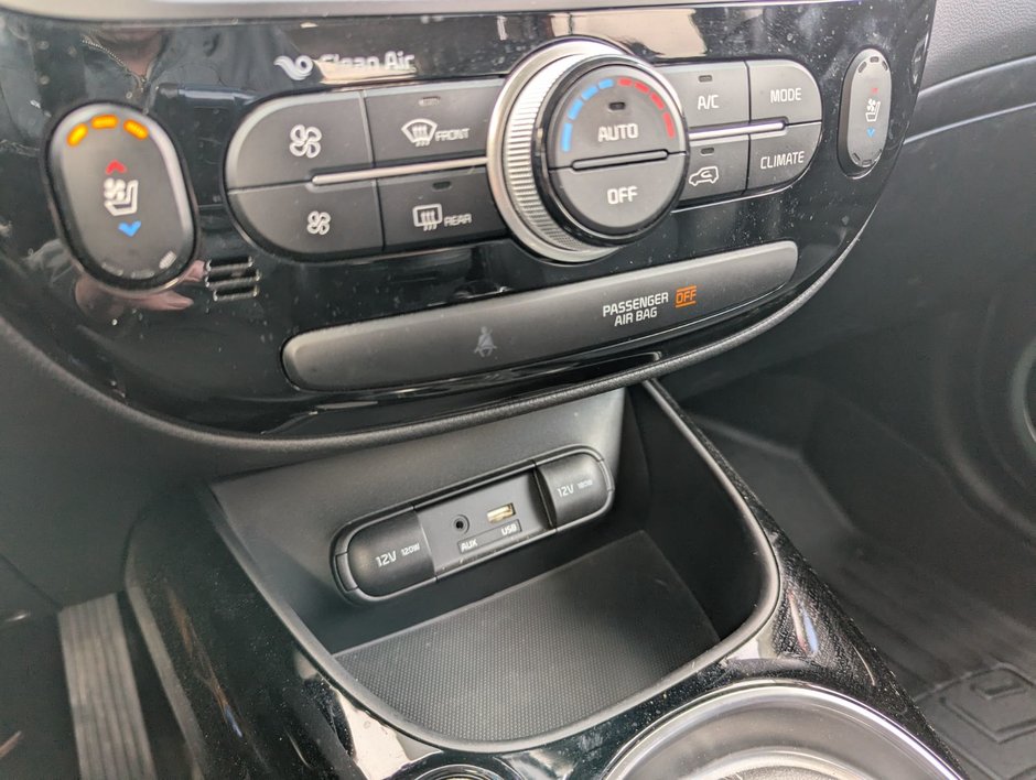 2017 Kia Soul EX Tech AT-35