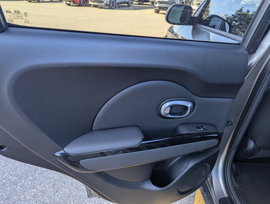 Kia Soul EX AT   Heated Seats, Bluetooth, Backup Camera 2019-22