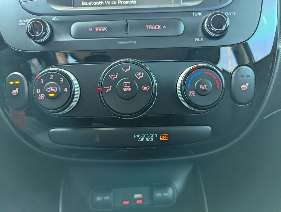 Kia Soul EX AT   Heated Seats, Bluetooth, Backup Camera 2019-20