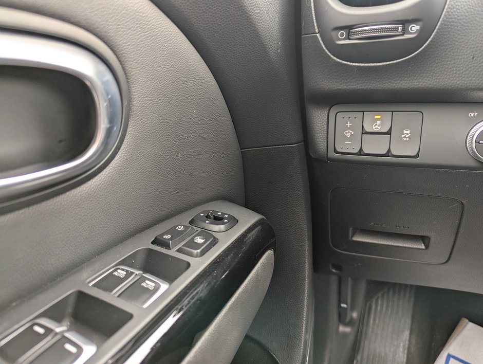 Kia Soul EX+ AT   Heated Seats, Heated Steering Wheel 2019-11