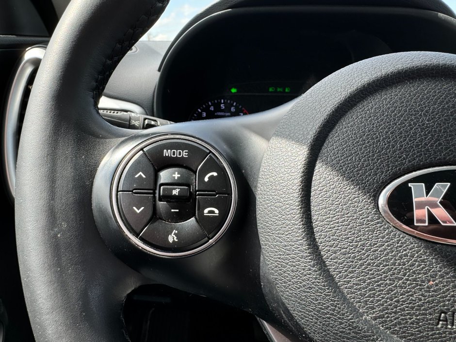 2020 Kia Soul EX IVT-11