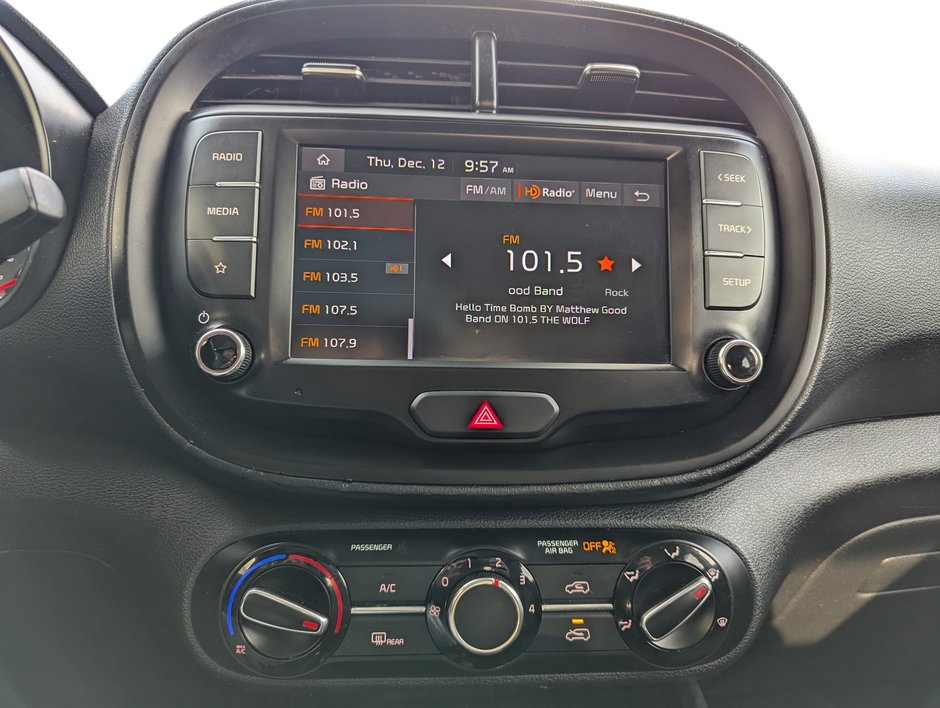 2022 Kia Soul EX IVT   Heated Seats, Backup Camera-28