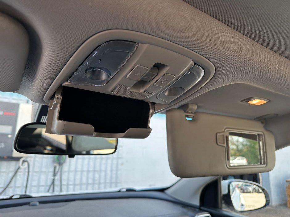 Kia Sportage EX S 2022-41