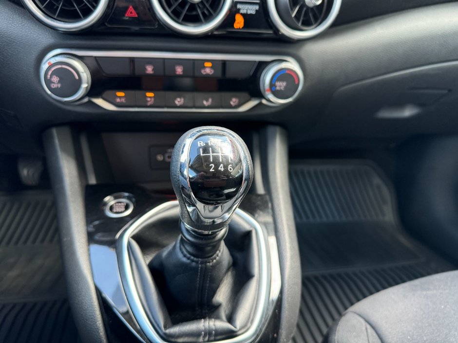 2020 Nissan Sentra S Manual-26