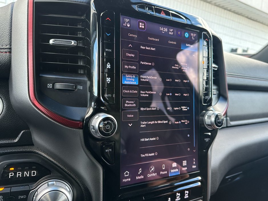 2025 Ram 1500 Rebel-35