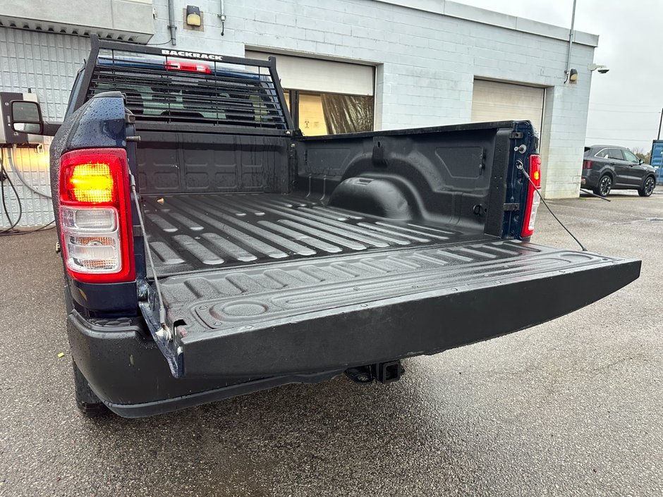 Ram 3500 Tradesman 2023-29