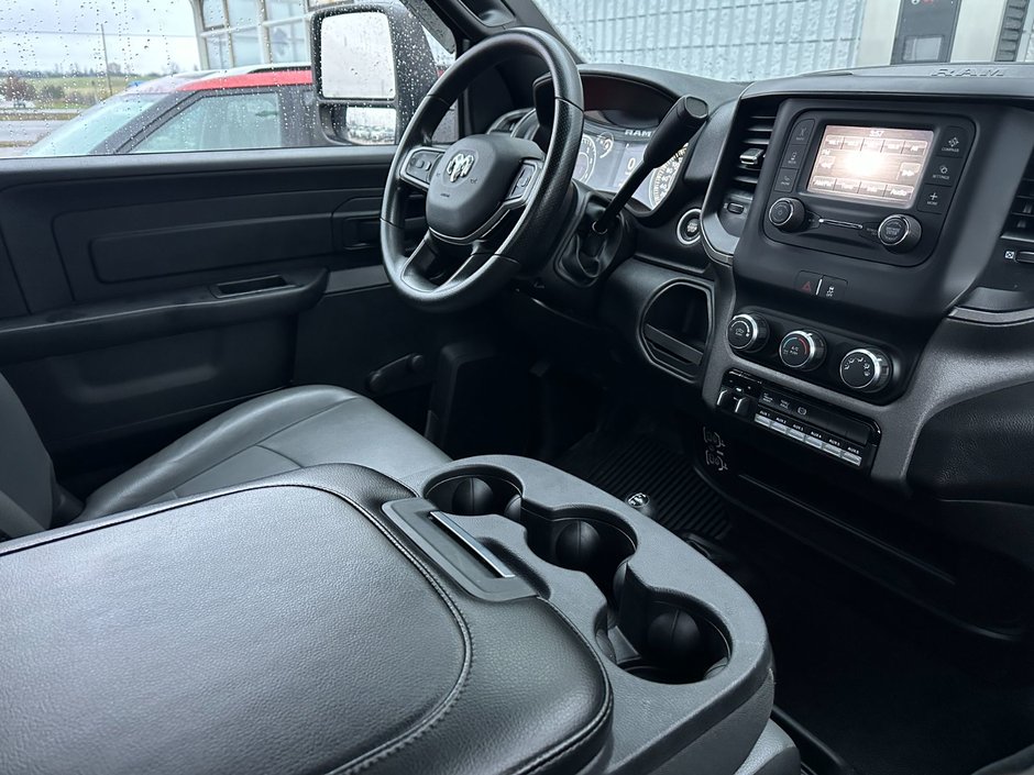 Ram 3500 Tradesman 2023-19