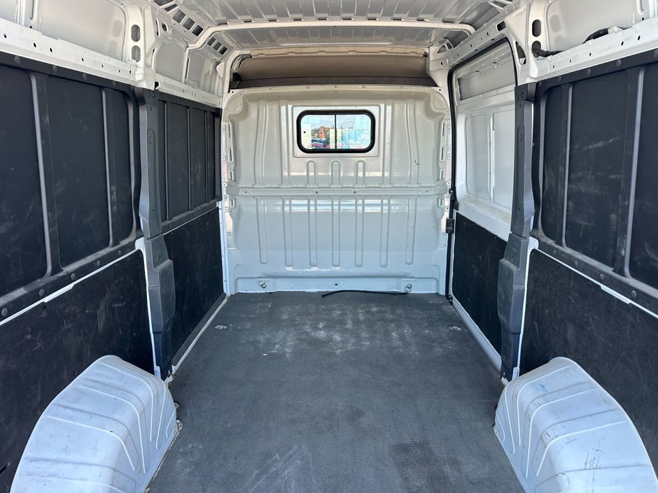 2025 Ram ProMaster Cargo Van Tradesman-29