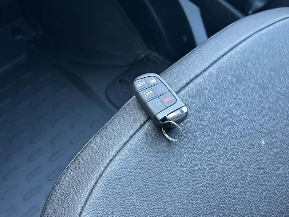 2025 Ram ProMaster Cargo Van Tradesman-9