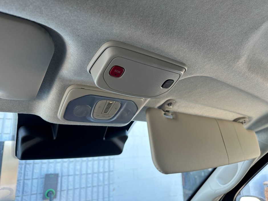 2025 Ram ProMaster Cargo Van Tradesman-27