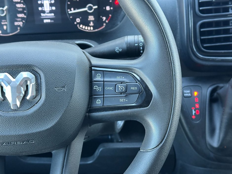 2025 Ram ProMaster Cargo Van Tradesman-18