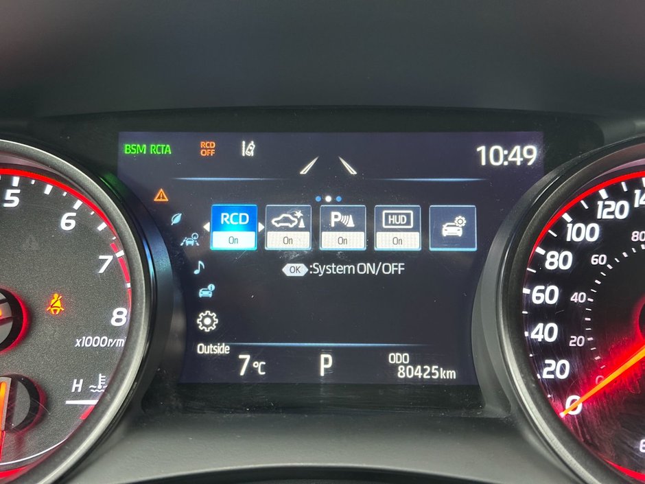 Toyota Camry XSE 2022-19