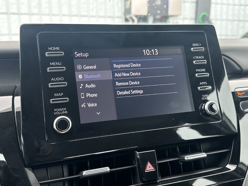 Toyota Camry SE 2024-24