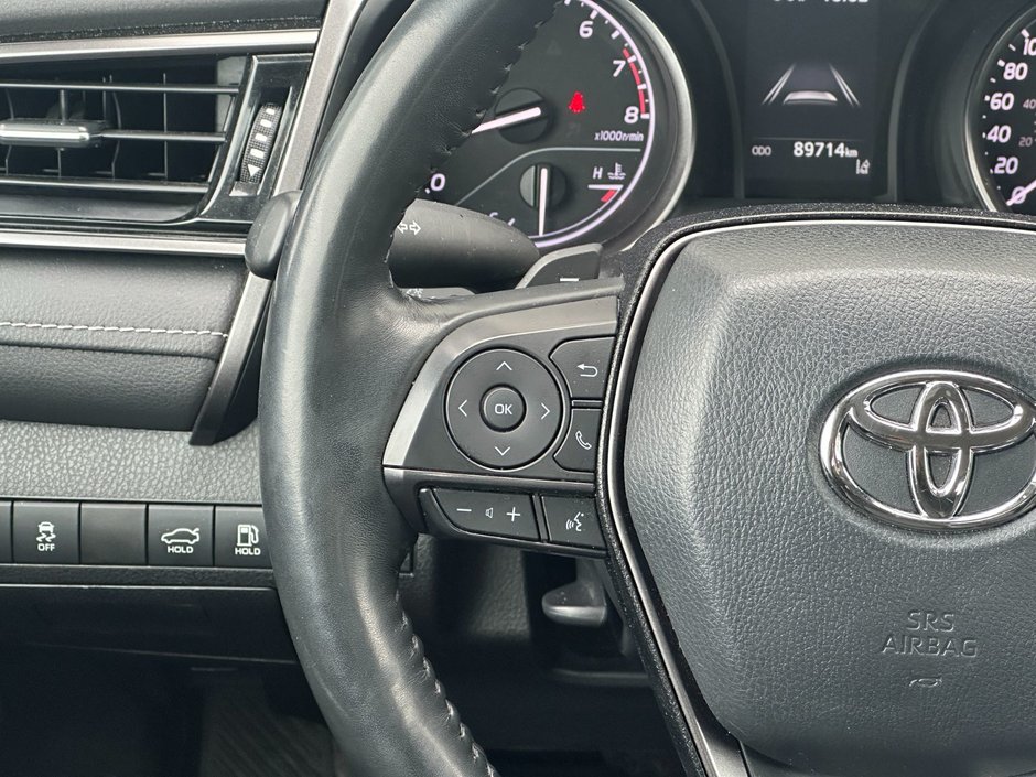 Toyota Camry SE 2024-14