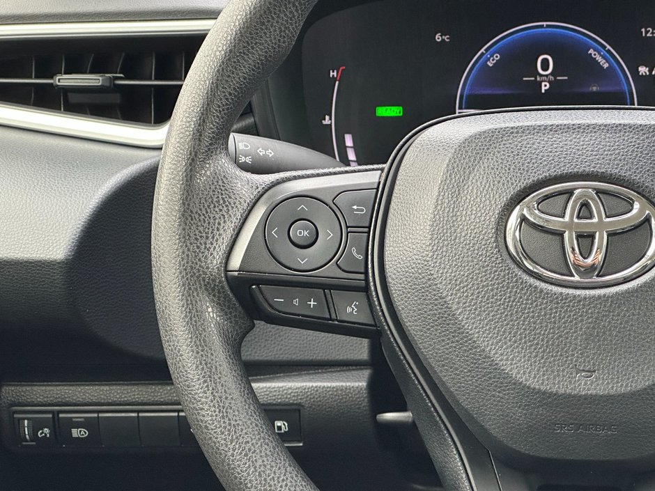 Toyota Corolla Hybrid LE 2024-14