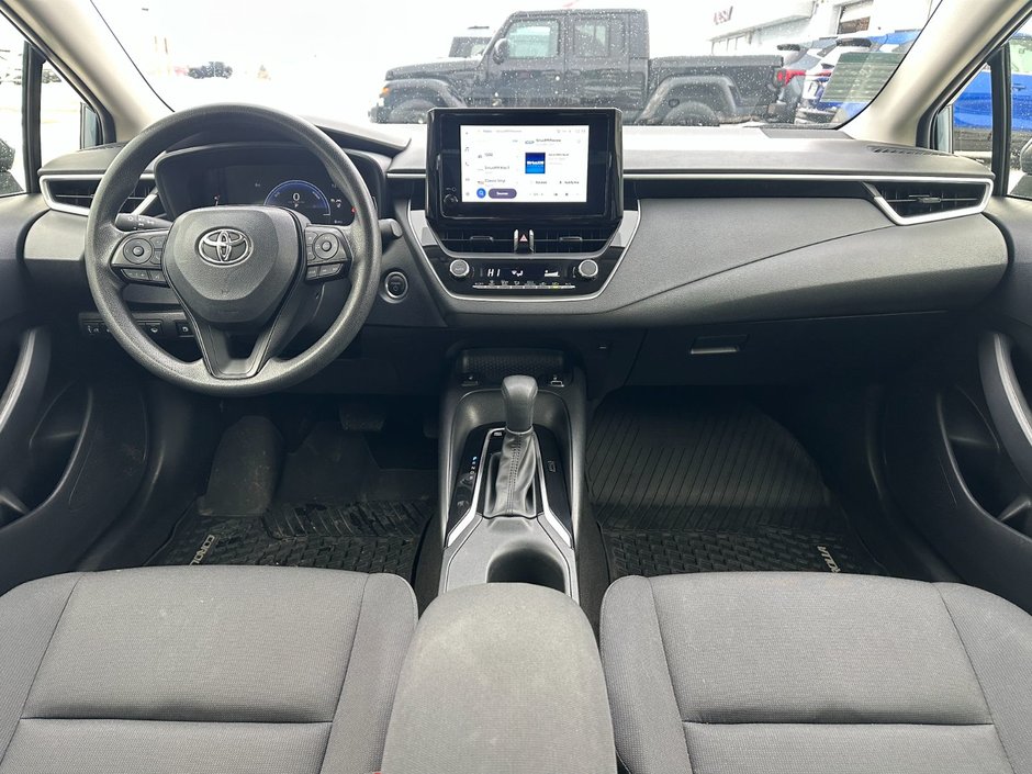 Toyota Corolla Hybrid LE 2024-10