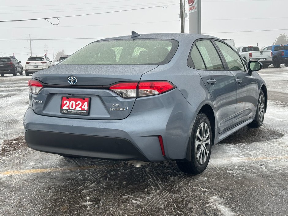 Toyota Corolla Hybrid LE 2024-2