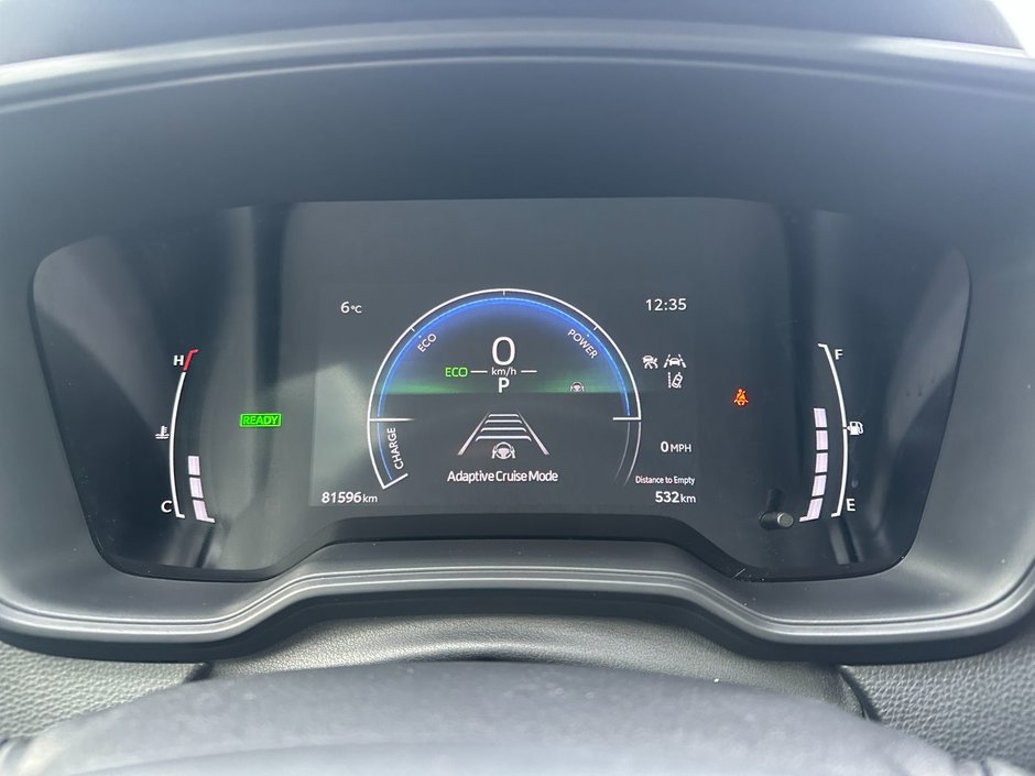 Toyota Corolla Hybrid LE 2024-17