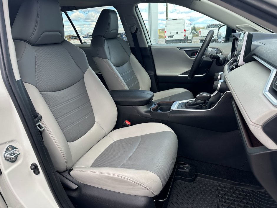 2020 Toyota RAV4 Limited-8