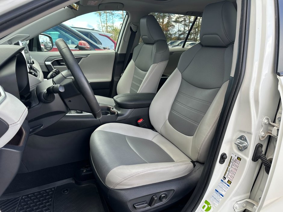 2020 Toyota RAV4 Limited-7