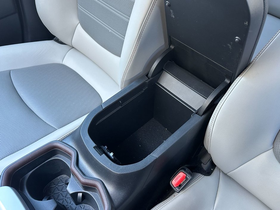 2020 Toyota RAV4 Limited-39