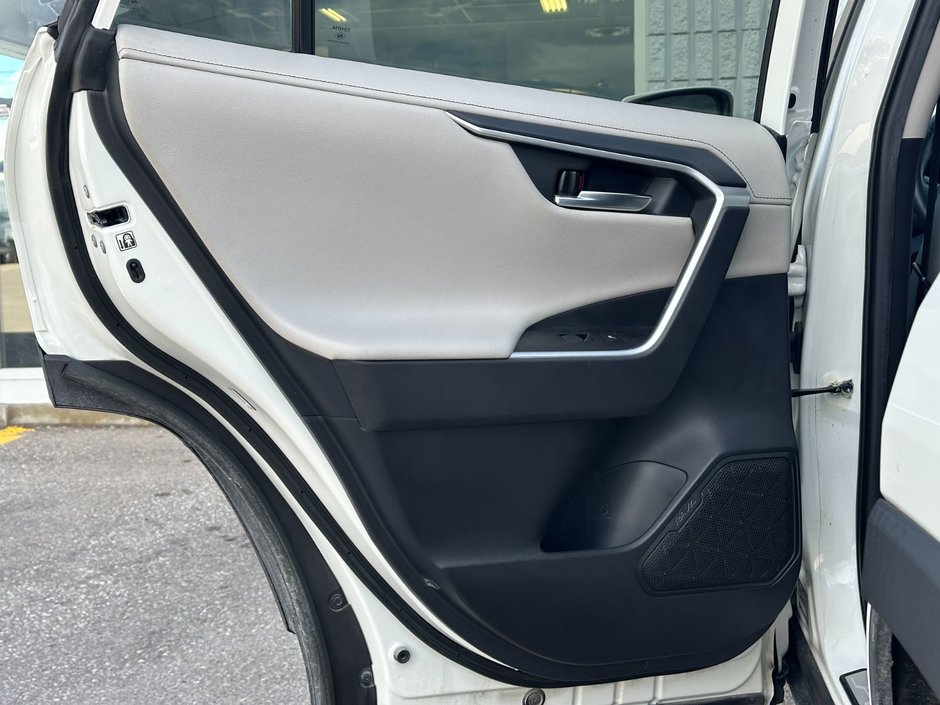 2020 Toyota RAV4 Limited-44
