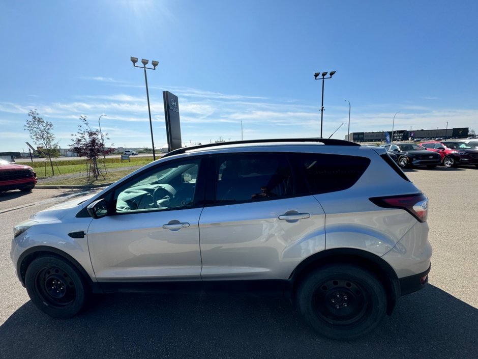 2017 Ford Escape SE-3