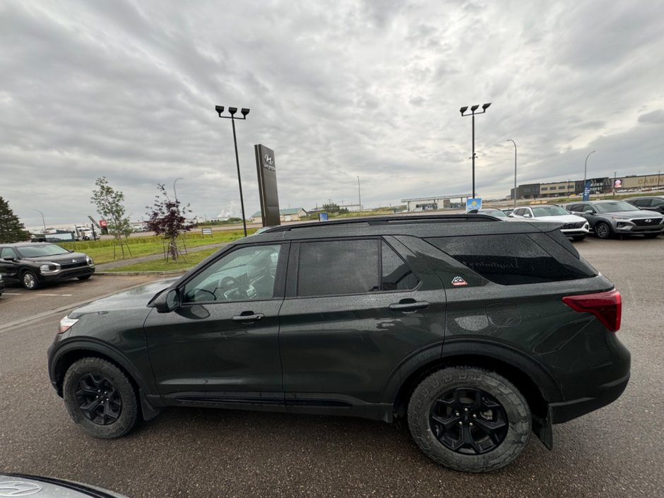 2022 Ford Explorer Timberline-3