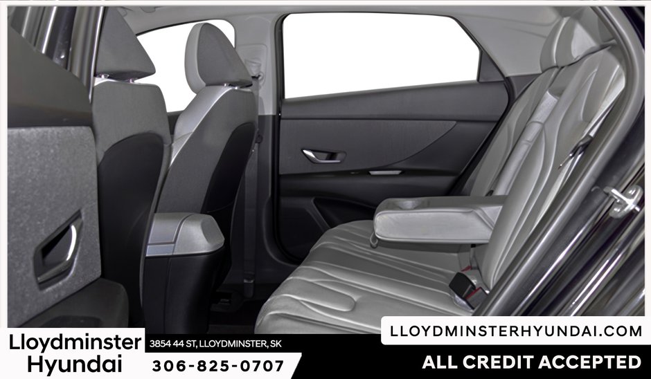 2026 Hyundai Elantra Hybrid Luxury Two-Tone Interior-3