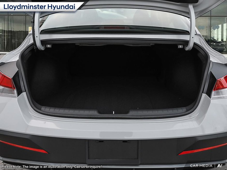 2025 Hyundai Elantra Essential-6