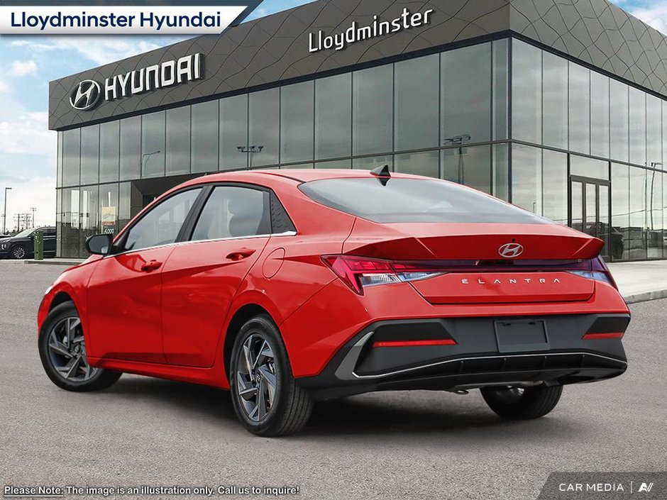 2025 Hyundai Elantra Luxury-3