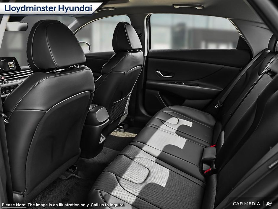 2025 Hyundai Elantra Luxury-17