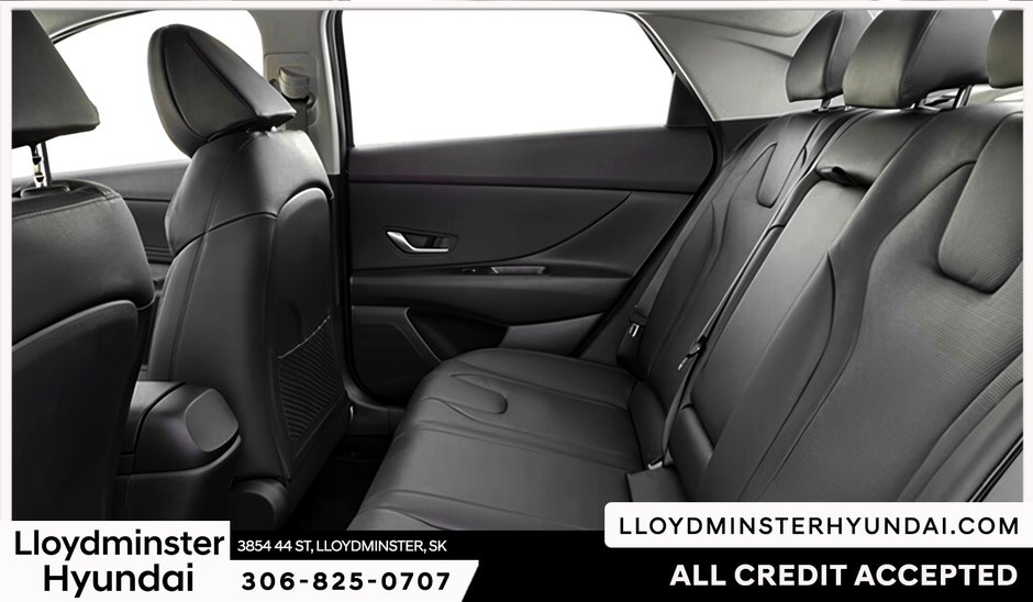 2026 Hyundai Elantra Luxury-3