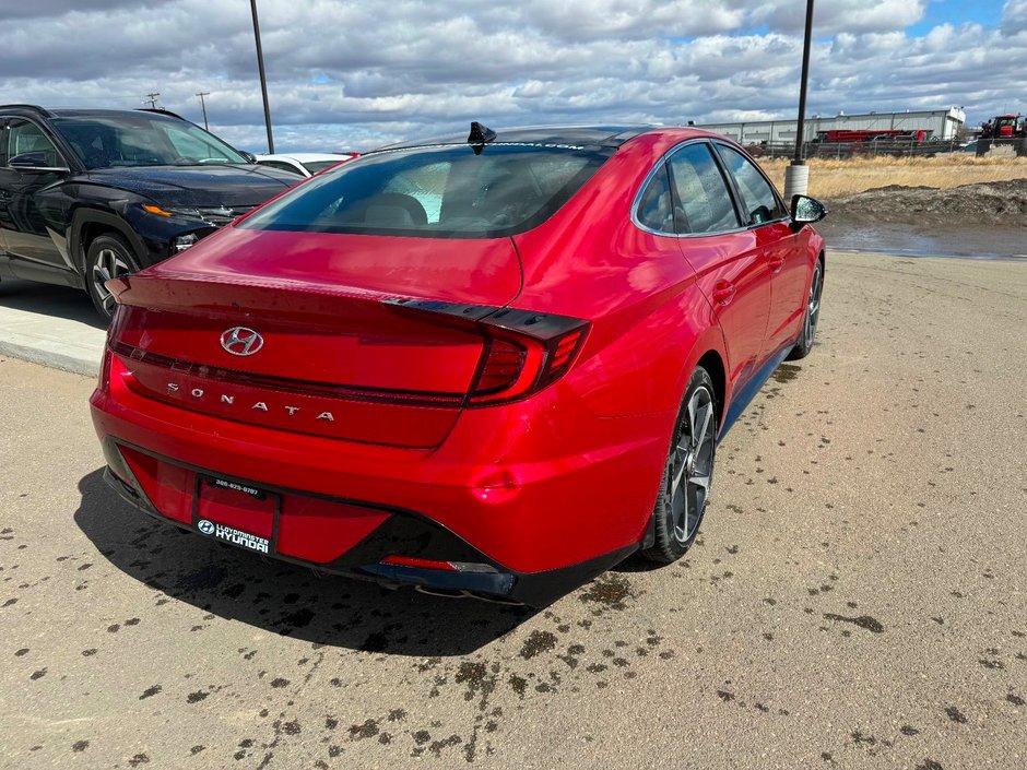 2022 Hyundai Sonata Sport-6