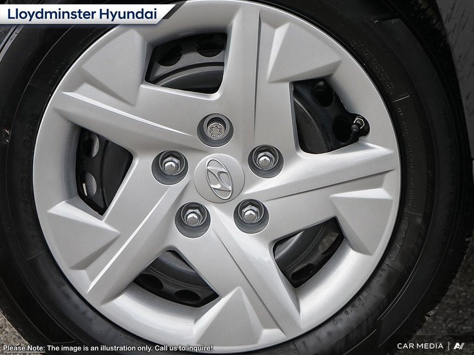 2025 Hyundai Venue Essential-7