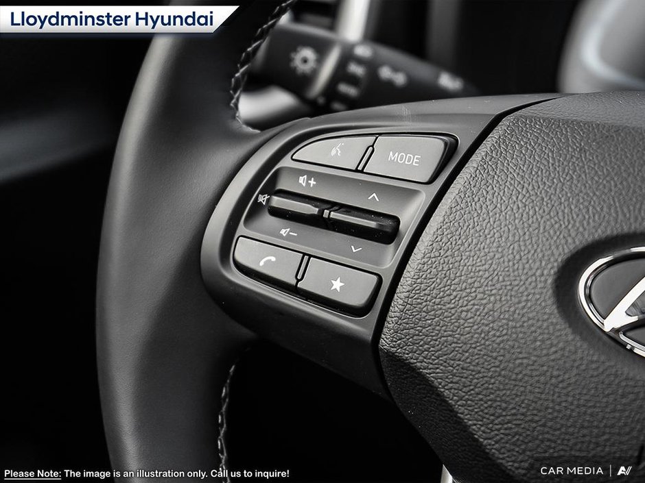 2025 Hyundai Venue Essential-14